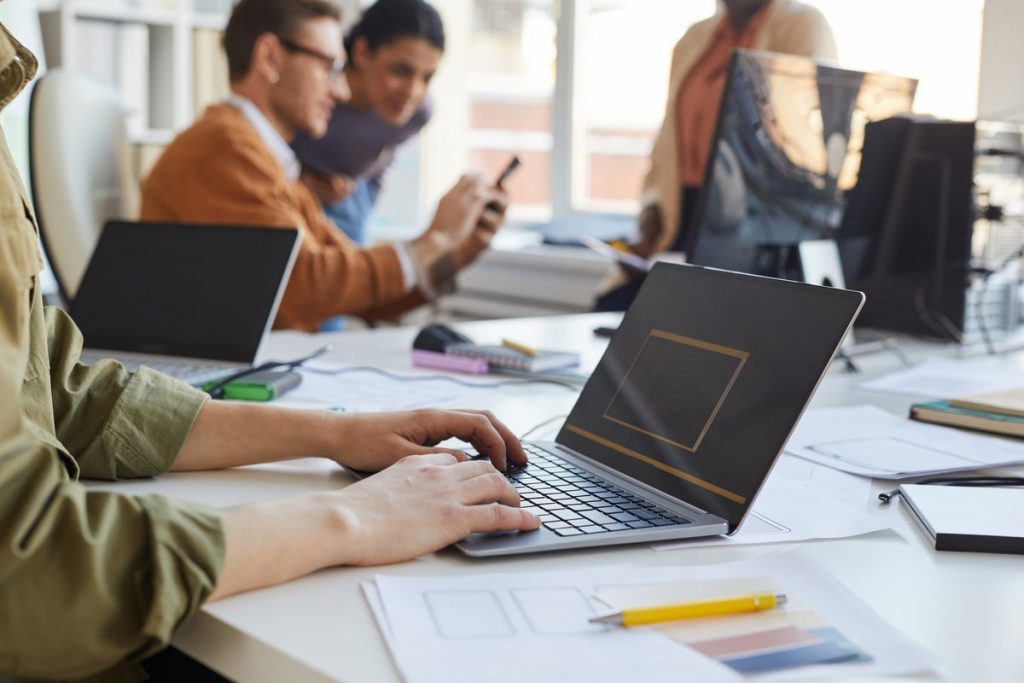 The right way to purchase PCs on your enterprise The right way to purchase PCs on your enterprise