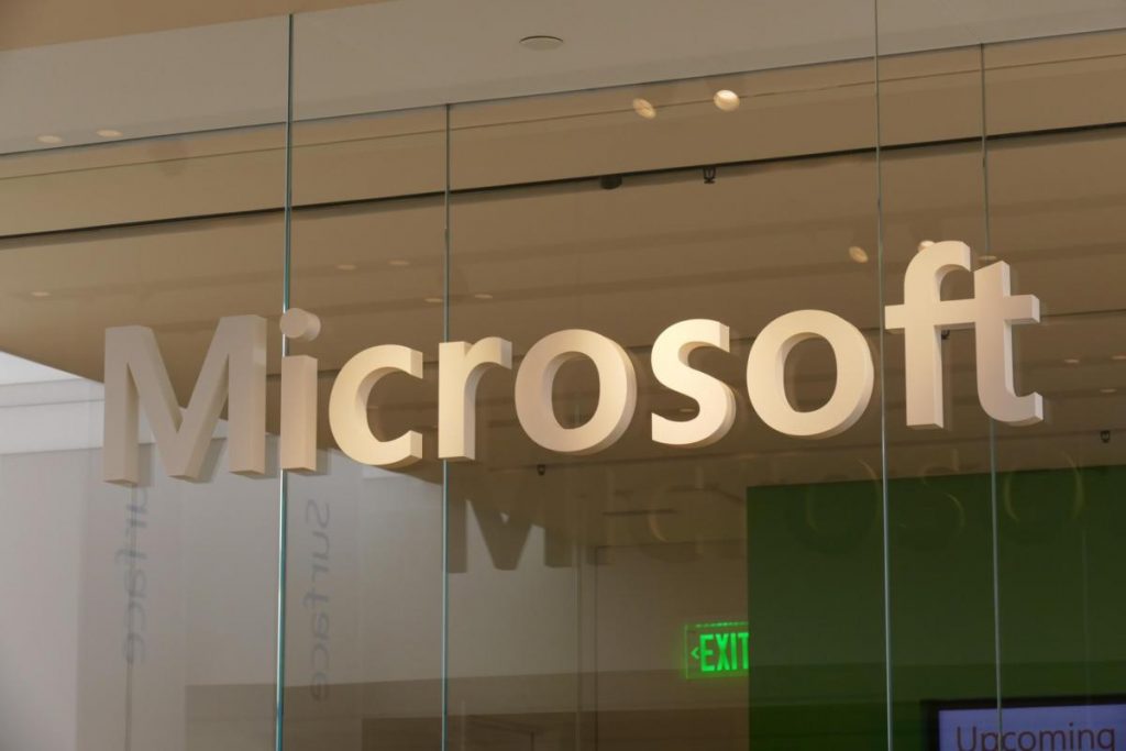 Rising cloud income helps soften Microsoft’s development slowdown